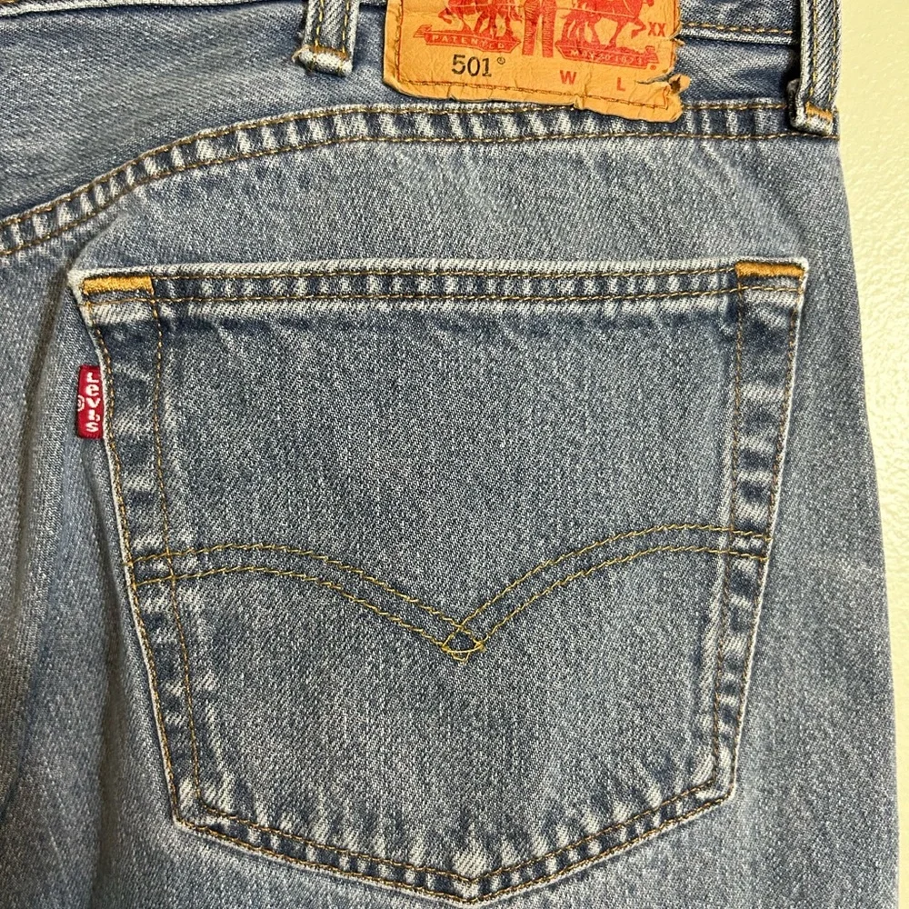 EUC VINTAGE LEVIS XX 501s JEANS SIZE 43x38 STRAIGHT LEG ORIGINALS.VSTITCH - Picture 4 of 17
